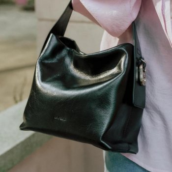 Best Leather for a Durable Luxury Crossbody Bag